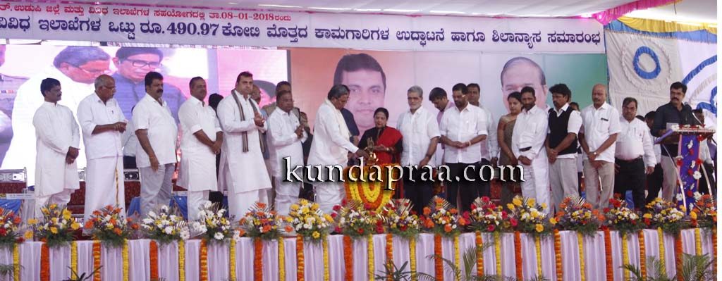 ಬೈಂದೂರಿನಲ್ಲಿ ಮುಖ್ಯಮಂತ್ರಿಗಳಿಂದ 490 ಕೋಟಿ ರೂ. ಕಾಮಗಾರಿಗಳಿಗೆ ಉದ್ಘಾಟನೆ ಹಾಗೂ ಶಂಕುಸ್ಥಾಪನೆ