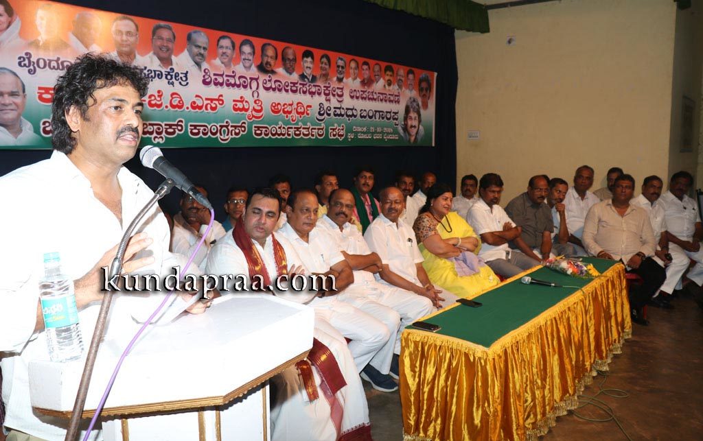 ಸಮಾಜ ವಿಘಟಿಸುವ ಶಕ್ತಿಗೆ ಉಪಚುನಾವಣೆ ಮೂಲಕ ತಕ್ಕ ಉತ್ತರ: ಸಚಿವೆ ಜಯಮಾಲಾ