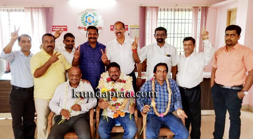 ರಾಜ್ಯ ಸರಕಾರಿ ನೌಕರರ ಸಂಘ: ಕುಂದಾಪುರ ತಾ. ಅಧ್ಯಕ್ಷರಾಗಿ ದಿನಕರ ಶೆಟ್ಟಿ ಆಯ್ಕೆ