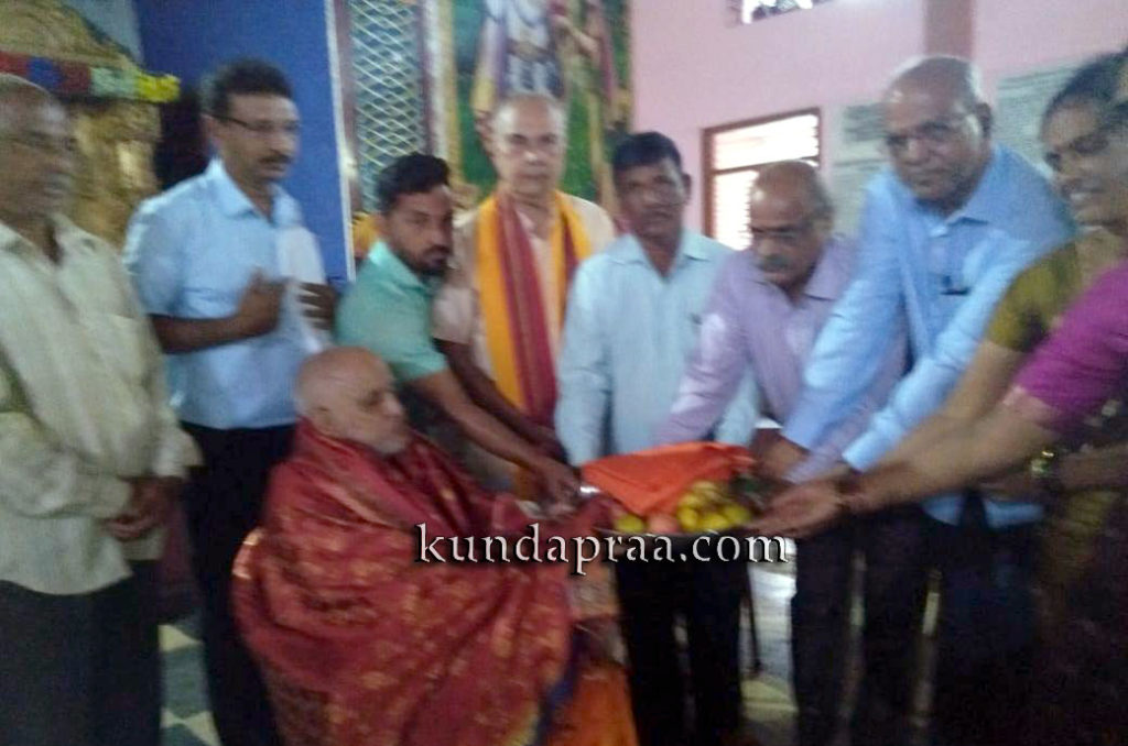 ಶ್ರೀಮದ್ಭಗವದ್ಗೀತಾ ಭೋದನಾ ಕಾರ್ಯಕ್ರಮ: ಗುರುವಂದನೆ