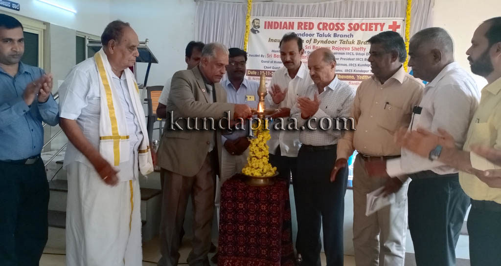 ಸಾರ್ವಜನಿಕರ ಅಗತ್ಯ ಅರಿತು ಕಾರ್ಯನಿರ್ವಹಿಸುವುದು ರೆಡ್ಕ್ರಾಸ್ ಗುರಿ