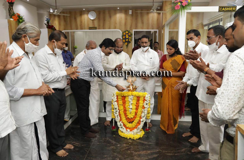 ಸಾಗರ ಕ್ರೆಡಿಟ್ ಕೋ-ಆಪರೇಟಿವ್ ಸೊಸೈಟಿ: ತೆಕ್ಕಟ್ಟೆ ಶಾಖೆ ಉದ್ಘಾಟನೆ