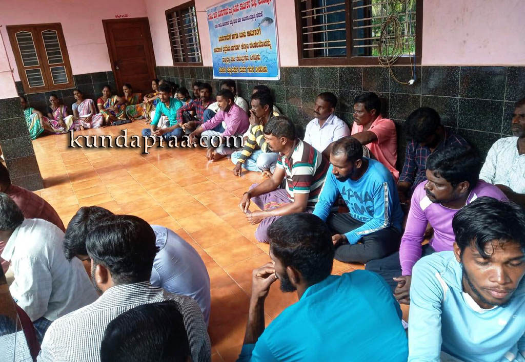 ಮೀನುಗಾರರಿಗೆ ಸಾಮಾಜಿಕ ಭದ್ರತೆ ನೀಡಲು ಮೀನುಗಾರರ ಕಲ್ಯಾಣ ಮಂಡಳಿ ರಚಿಸಲು ಆಗ್ರಹ