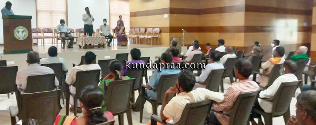 ಭತ್ತ ಕಟಾವಿಗೆ ದುಬಾರಿ ಬೆಲೆ ನಿಗದಿ: ರೈತರ ಆಕ್ರೋಶ