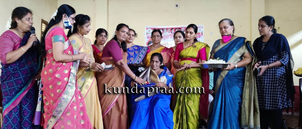 ದುರ್ಗಾ ಮಾತೆ ಆರಾಧನೆಯ ಮೂಲಕ ಶಕ್ತಿ ಸಂಚಯ: ಗೀತಾ ವಾಗ್ಲೆ