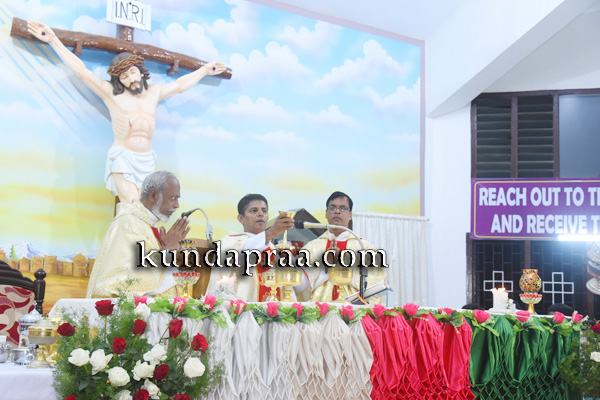 ತಾಲೂಕಿನ ವಿವಿಧ ಚರ್ಚ್ಗಳಲ್ಲಿ ಕ್ರಿಸ್ಮಸ್ ಆಚರಣೆ