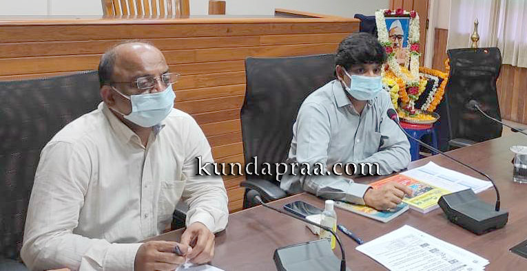 ಜಿಲ್ಲೆಯಲ್ಲಿ 45 ವರ್ಷ ಮೇಲ್ಪಟ್ಟ ಪ್ರತಿಯೊಬ್ಬರಿಗೂ ಕೋವಿಡ್ ಲಸಿಕೆ ನೀಡಲು ಕ್ರಮ: ಜಿಲ್ಲಾಧಿಕಾರಿ