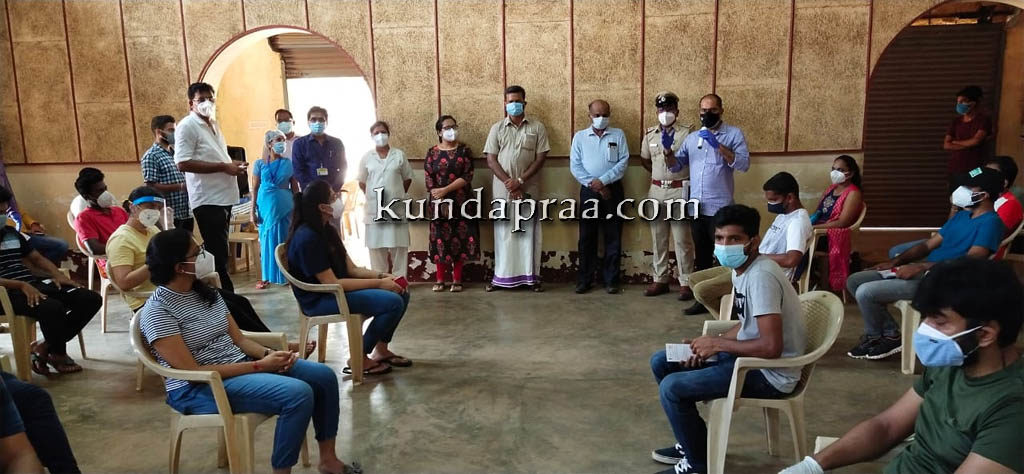 ಕುಂದಾಪುರ: 18 ವರ್ಷ ಮೇಲ್ಪಟ್ಟ 100 ಮಂದಿಗೆ ಕೋವಿಶಿಲ್ಡ್ ಲಸಿಕೆ ನೀಡಿಕೆ