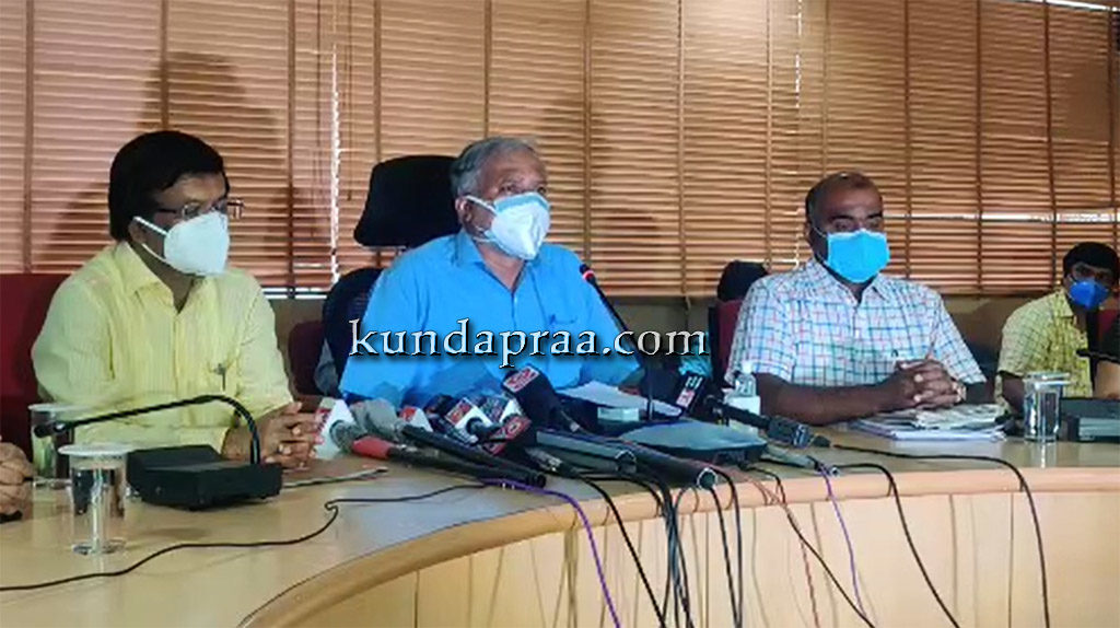 ಕರ್ನಾಟಕದಲ್ಲಿ ದ್ವಿತೀಯ ಪಿಯುಸಿ ಪರೀಕ್ಷೆ ರದ್ದು, ಬಹು ಆಯ್ಕೆ ಮಾದರಿಯಲ್ಲಿ ಎಸ್ಎಸ್ಎಲ್ಸಿ ಪರೀಕ್ಷೆ