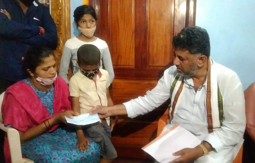 ಯಡಮೊಗೆ ಉದಯ ಗಾಣಿಗ ಕೊಲೆ ಪ್ರಕರಣದ ತನಿಕೆ ಸಿಬಿಐಗೆ ವಹಿಸಲಿ: ಡಿ.ಕೆ ಶಿವಕುಮಾರ್