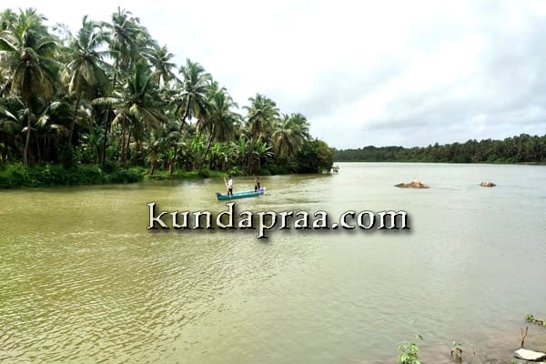 ನಾಡ: ನದಿಗೆ ಬಿದ್ದ ತಾಯಿ ಹಾಗೂ ಮಗನ ಸಾವು