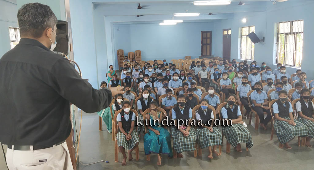 ಆನ್ಲೈನ್ ಆಟ, ಜಾಲತಾಣ ಜುಗಾರಿ ಮಕ್ಕಳಲ್ಲಿ ವ್ಯಸನವಾಗುತ್ತಿದೆ: ಮನೋವಿಜ್ಞಾನಿ ನಾಗರಾಜ ಮೂರ್ತಿ