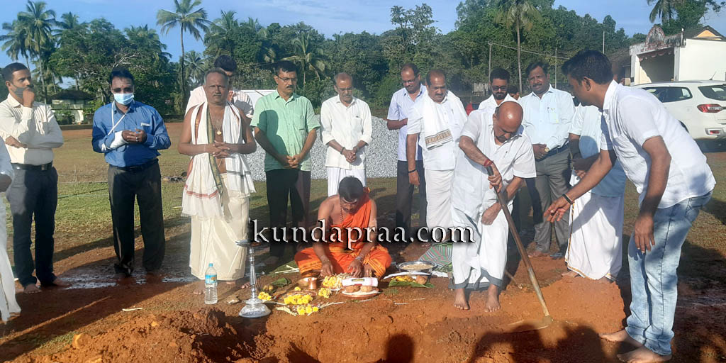 ಚಿತ್ತೂರು ಶಾಲೆಯ ರಂಗಮಂದಿರ ಹಾಗೂ ತರಗತಿ ಕೊಠಡಿಗಳಿಗೆ ಶಂಕುಸ್ಥಾಪನೆ
