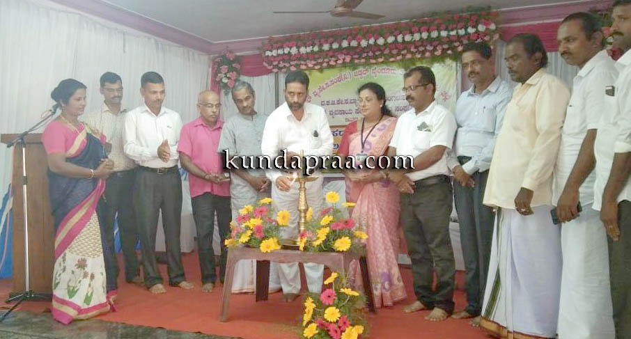 ಜಡ್ಕಲ್ ವ್ಯವಸಾಯ ಸೇವಾ ಸಹಕಾರಿ ಸಂಘ: ರೈತ ಸದಸ್ಯರಿಗೆ ಕೃಷಿ ಉದ್ದೇಶ ಸಾಲ – ಮೇಳ ಕಾರ್ಯಕ್ರಮ