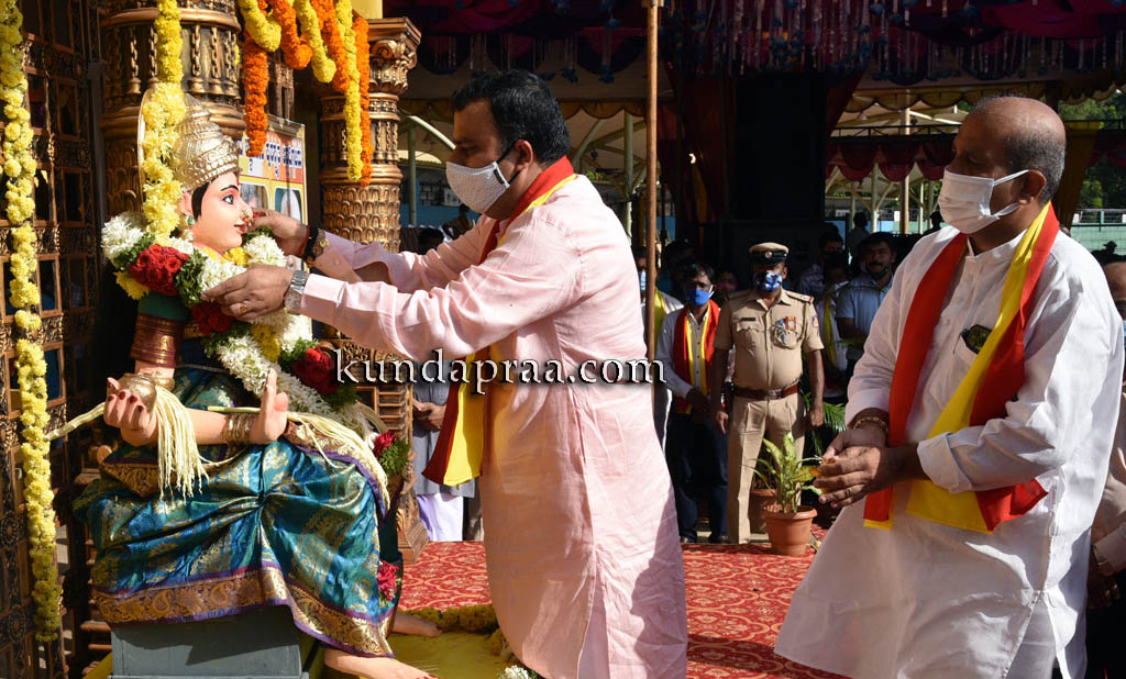 ರಾಜ್ಯದ ಉದ್ದಿಮೆಗಳಲ್ಲಿ ಕನ್ನಡಿಗರಿಗೆ ಕಡ್ಡಾಯ ಉದ್ಯೋಗ: ಸಚಿವ ವಿ. ಸುನೀಲ್ ಕುಮಾರ್