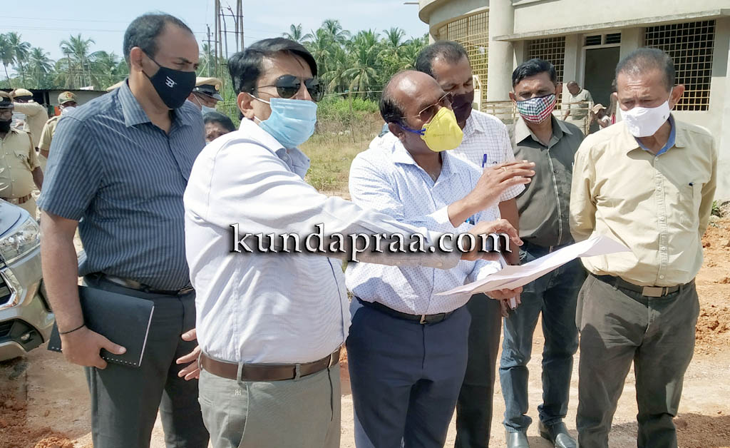 ನಿರ್ಮಾಣ ಹಂತದ ಕೆಎಸ್ಆರ್ಟಿಸಿ ಬಸ್ ನಿಲ್ದಾಣಕ್ಕೆ ಕೆಎಸ್ಆರ್ಟಿಸಿ ಎಂಡಿ ಭೇಟಿ