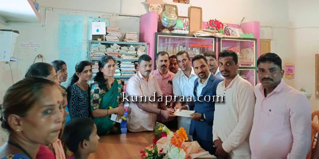 ತಗ್ಗರ್ಸೆ ಸರಕಾರಿ ಶಾಲೆಗೆ ಉದ್ಯಮಿ ಡಾ. ಗೋವಿಂದ ಬಾಬು ಪೂಜಾರಿ ಭೇಟಿ