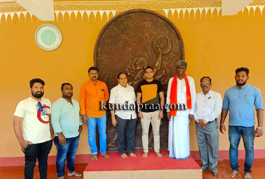 ಕಾರಂತ ಥೀಮ್ ಪಾರ್ಕ್ಗೆ ಸಾತ್ಯಕಿ ಸಾವರ್ಕರ್ ಭೇಟಿ