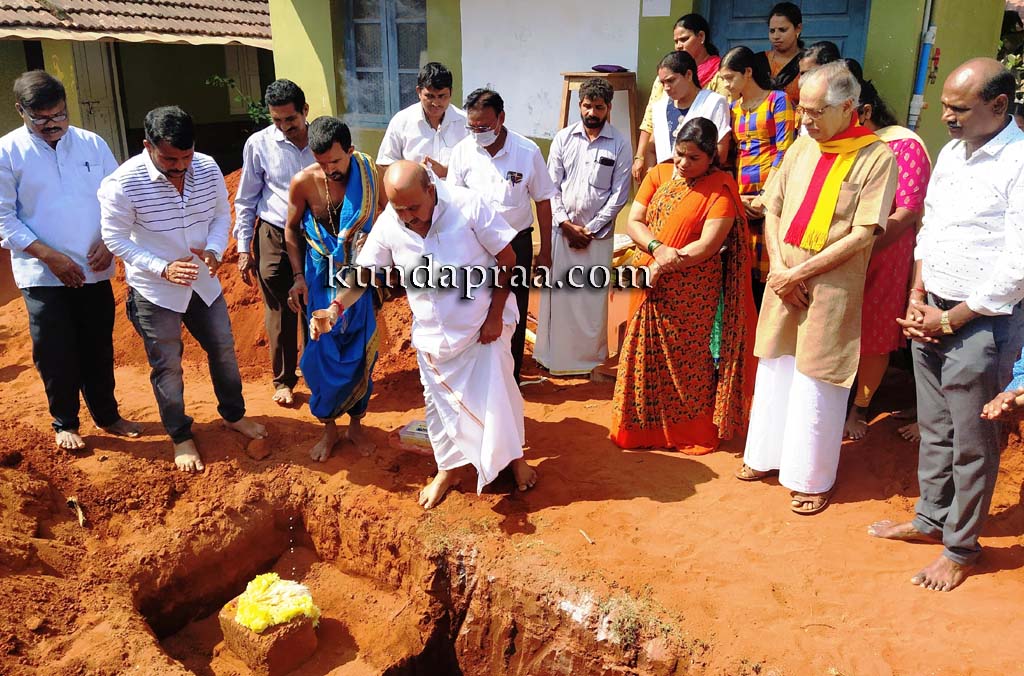 ಮರವಂತೆ ಸರ್ಕಾರಿ ಹಿರಿಯ ಪ್ರಾಥಮಿಕ ಶಾಲೆಯ ತರಗತಿ ಕೊಠಡಿ ನಿರ್ಮಾಣಕ್ಕೆ ಶಿಲಾನ್ಯಾಸ