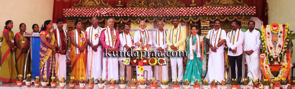 ವಂಡ್ಸೆಯಲ್ಲಿ ಸಾಮೂಹಿಕ ಶ್ರೀ ಸತ್ಯನಾರಾಯಣ ಪೂಜೆ, 10 ಮಹಿಳಾ ಭಜನಾ ಮಂಡಳಿ ಉದ್ಘಾಟನೆ