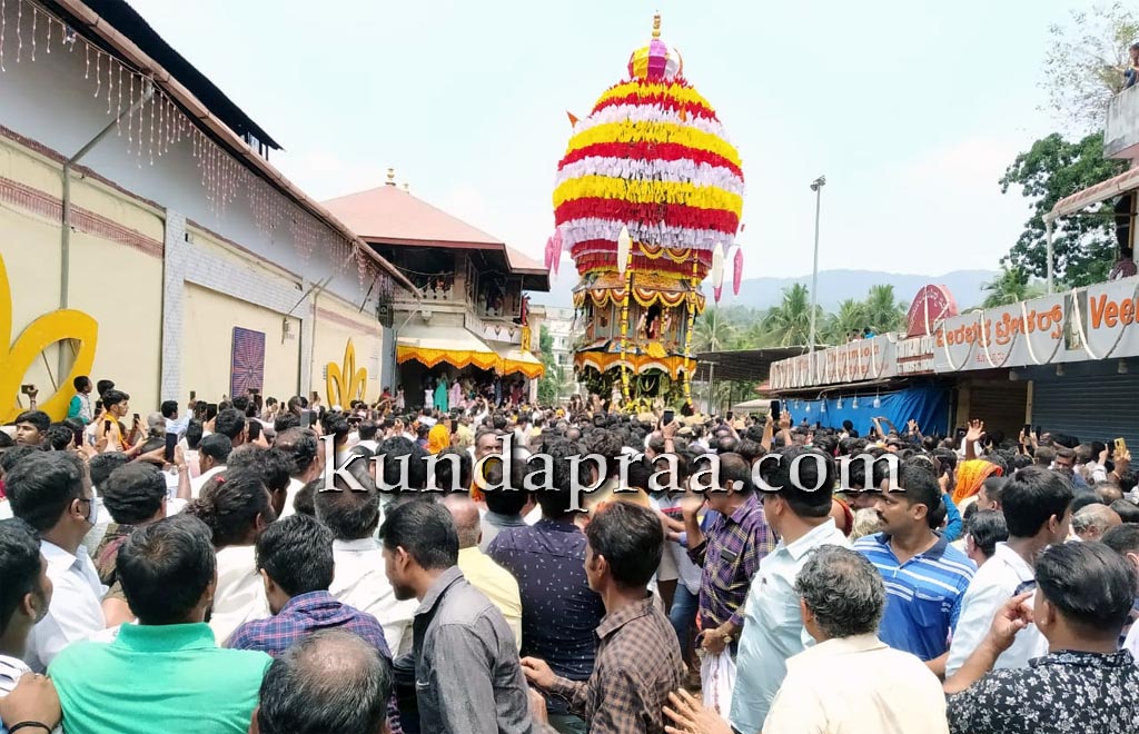 ಕೊಲ್ಲೂರು: ವಾರ್ಷಿಕ ಮನ್ಮಹಾರಥೋತ್ಸವ ಸಂಪನ್ನ