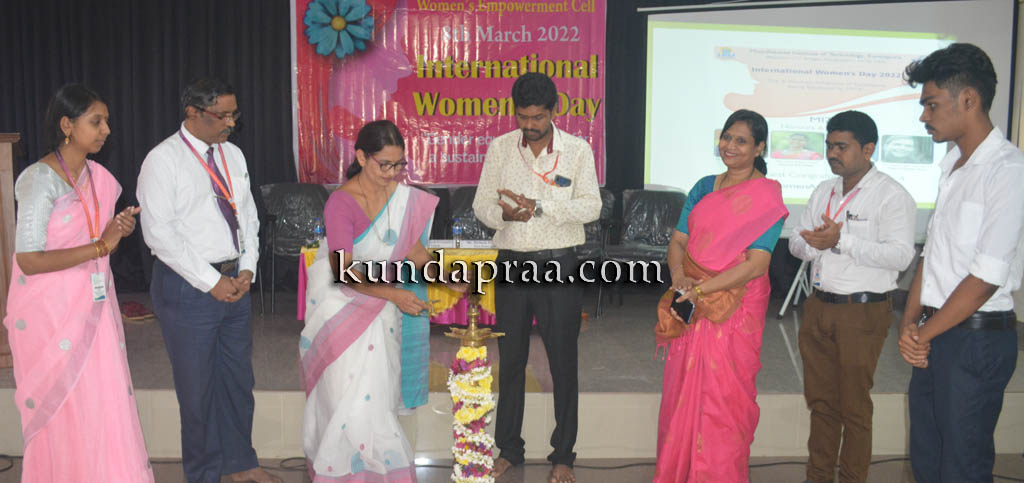 ಮೂಡ್ಲಕಟ್ಟೆ ಎಂ ಐ ಟಿ: ಸಾಧಕ ಮಹಿಳೆಯರಿಗೆ ಸನ್ಮಾನ