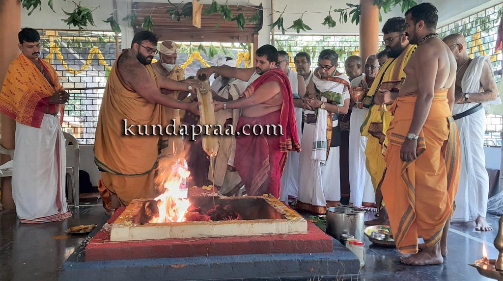 ಬಸ್ರೂರು ಶ್ರೀ ಮಹಾಲಸಾ ನಾರಾಯಣೀ ದೇವಸ್ಥಾನ – ಚಂಡಿಕಾ ಹವನ ಪೂರ್ಣಾಹುತಿ