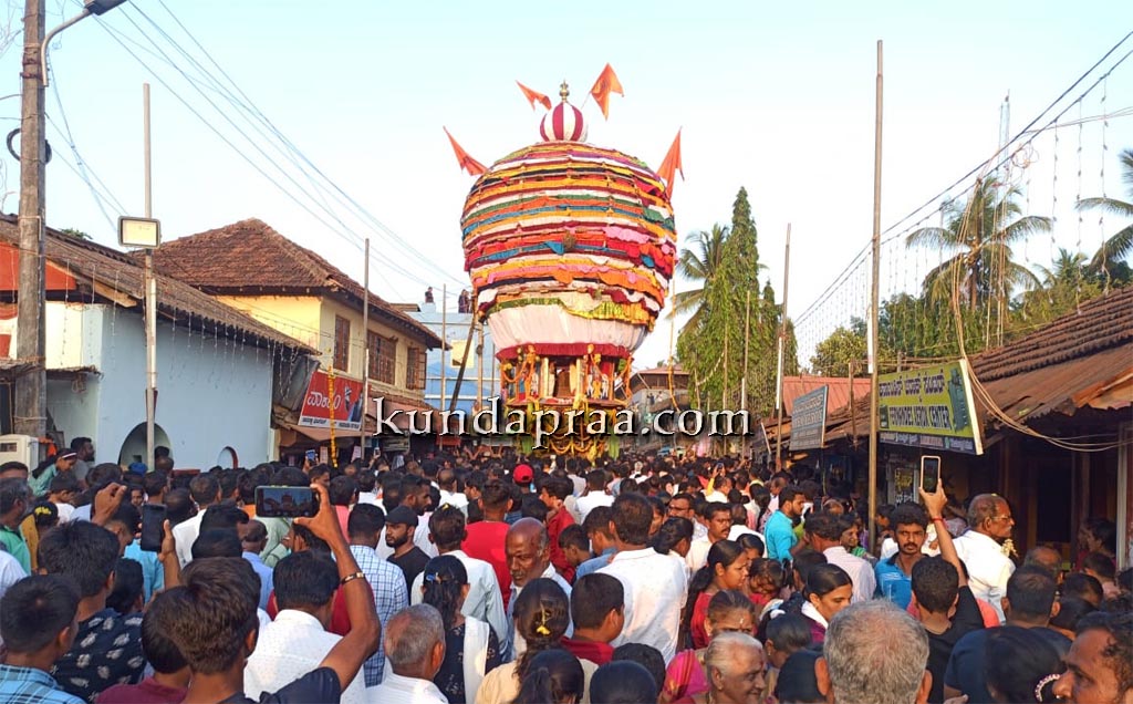ಬೈಂದೂರು ಜಾತ್ರೆ – ಶ್ರೀ ಸೇನೇಶ್ವರ ದೇಗುಲ ಮನ್ಮಹಾ ರಥೋತ್ಸವದ ಸಂಭ್ರಮ
