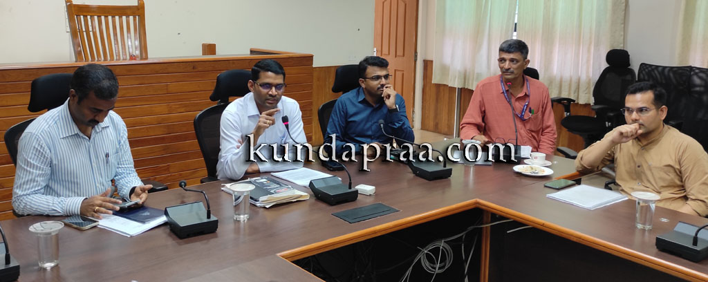 ಸಾಮಾಜಿಕ ಜಾಲತಾಣಗಳ ಜಾಹೀರಾತಿಗೆ ಪೂರ್ವಾನುಮತಿ ಕಡ್ಡಾಯ: ಡಿಸಿ ಕೂರ್ಮಾರಾವ್ ಎಂ