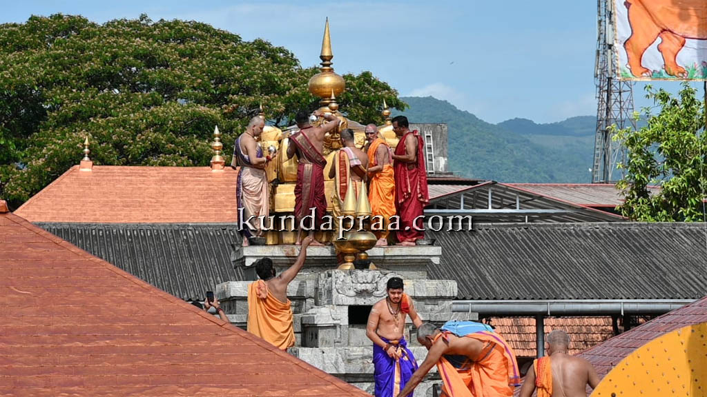 ಕೊಲ್ಲೂರು ಶ್ರೀ ಮೂಕಾಂಬಿಕಾ ದೇಗುಲದ ಅಷ್ಟಬಂಧ ಬ್ರಹ್ಮಕಲಶೋತ್ಸವ ಸಂಪನ್ನ