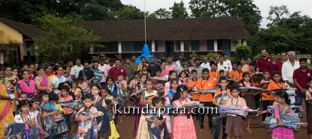 ಜಡ್ಕಲ್ ಸ.ಹಿ.ಪ್ರಾ. ಶಾಲೆಗೆ ಸ್ವಯಂಸ್ಪೂರ್ತಿ ಫೌಂಡೇಶನ್ ವತಿಯಿಂದ ವಿವಿಧ ಕೊಡುಗೆ