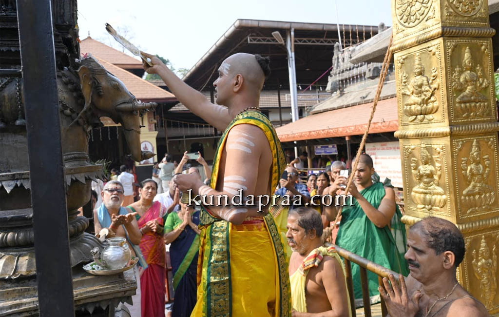 ಕೊಲ್ಲೂರು ಶ್ರೀ ಮನ್ಮಾಹಾ ರಥೋತ್ಸವಕ್ಕೆ ಚಾಲನೆ