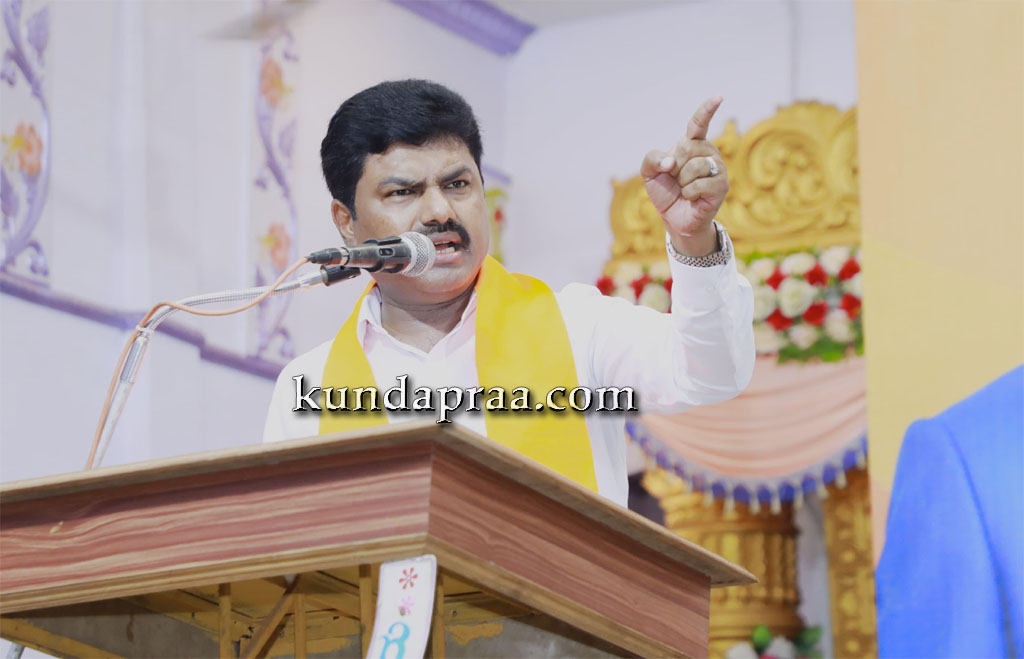 ಕಾಂಗ್ರೆಸ್ಗೆ ಬಡತನವೆಂದರೆ ಪ್ರೀತಿ. ಬಡವರ ಬಗ್ಗೆ ಕಾಳಜಿ ಇಲ್ಲ: ಬಿ.ವೈ.ರಾಘವೇಂದ್ರ