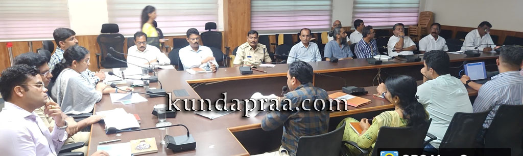 ಬೀಚ್ಗಳ ಸಮಗ್ರ ಅಭಿವೃದ್ಧಿಯ ವಿಸ್ತೃತ ಯೋಜನೆಯಲ್ಲಿ ಪ್ರವಾಸಿಗರ ರಕ್ಷಣೆಗೆ ಆದ್ಯತೆ ನೀಡಿ: ಜಿಲ್ಲಾಧಿಕಾರಿ