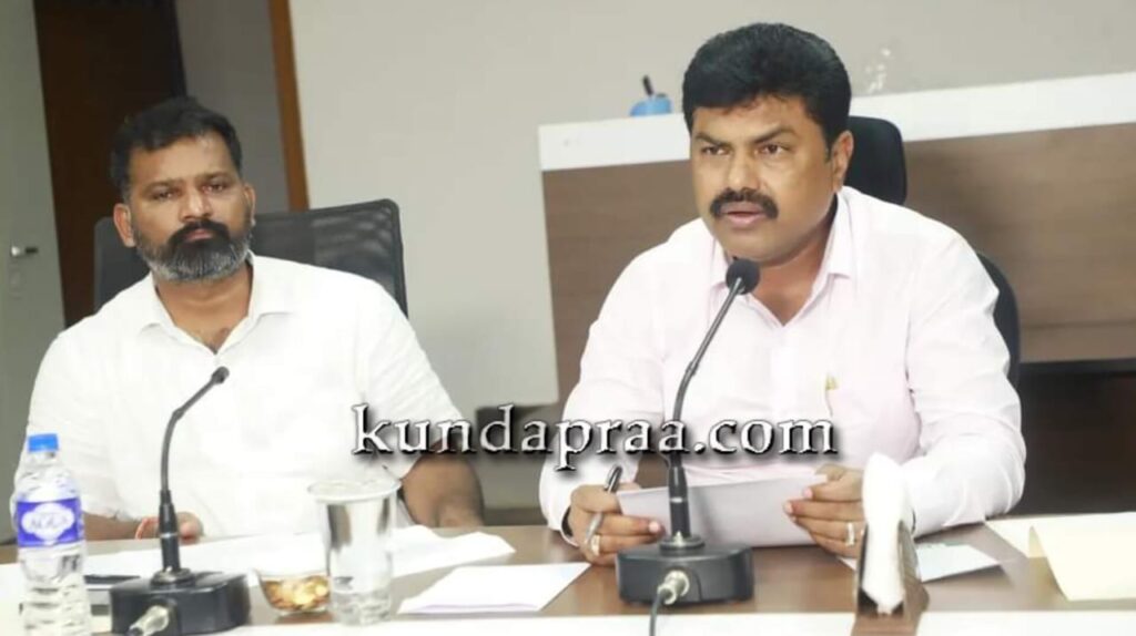 ಸಂತೃಸ್ತ ಕುಟುಂಬಗಳಿಗೆ ಅನ್ಯಾಯವಾಗದಂತೆ ಭೂಸ್ವಾಧೀನಪ್ರಕಿಯೆ ಪೂರ್ಣಗೊಳಿಸಿ: ಸಂಸದ ಬಿ.ವೈ. ರಾಘವೇಂದ್ರ