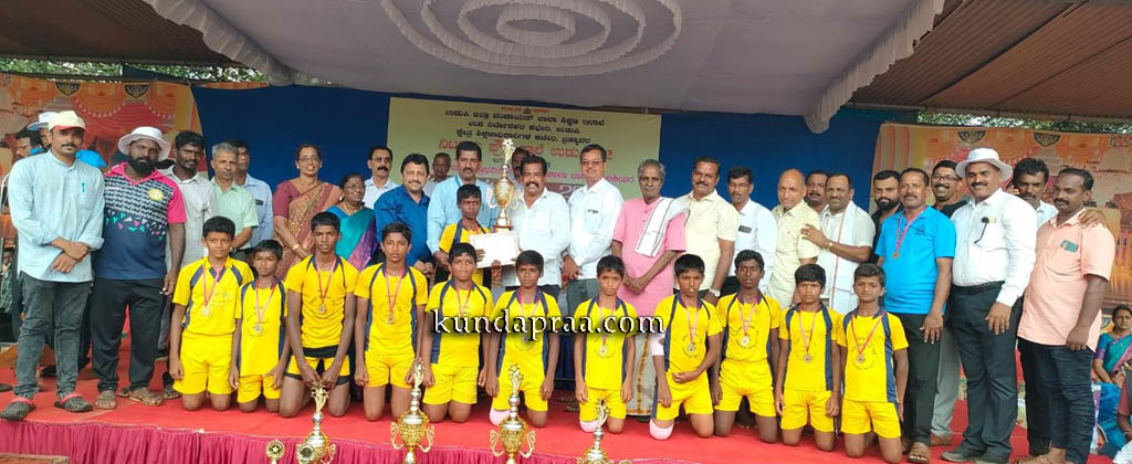 14ರ ವಯೋಮಾನದ ಬಾಲಕರ ಕಬಡ್ಡಿ ಪಂದ್ಯಾಟದಲ್ಲಿ ಸಾಬ್ರಕಟ್ಟೆ ಶಾಲೆ ಮೈಸೂರು ವಿಭಾಗ ಮಟ್ಟಕ್ಕೆ ಆಯ್ಕೆ