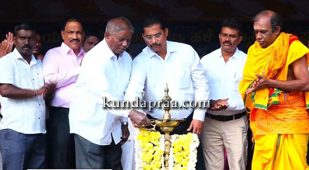 ಬವಳಾಡಿ ಸರ್ಕಾರಿ ಹಿರಿಯ ಪ್ರಾಥಮಿಕ ಶಾಲೆಯ ನೂತನ ಬ್ರಿಥಿ ವೇದಿಕೆ ಉದ್ಘಾಟನೆ