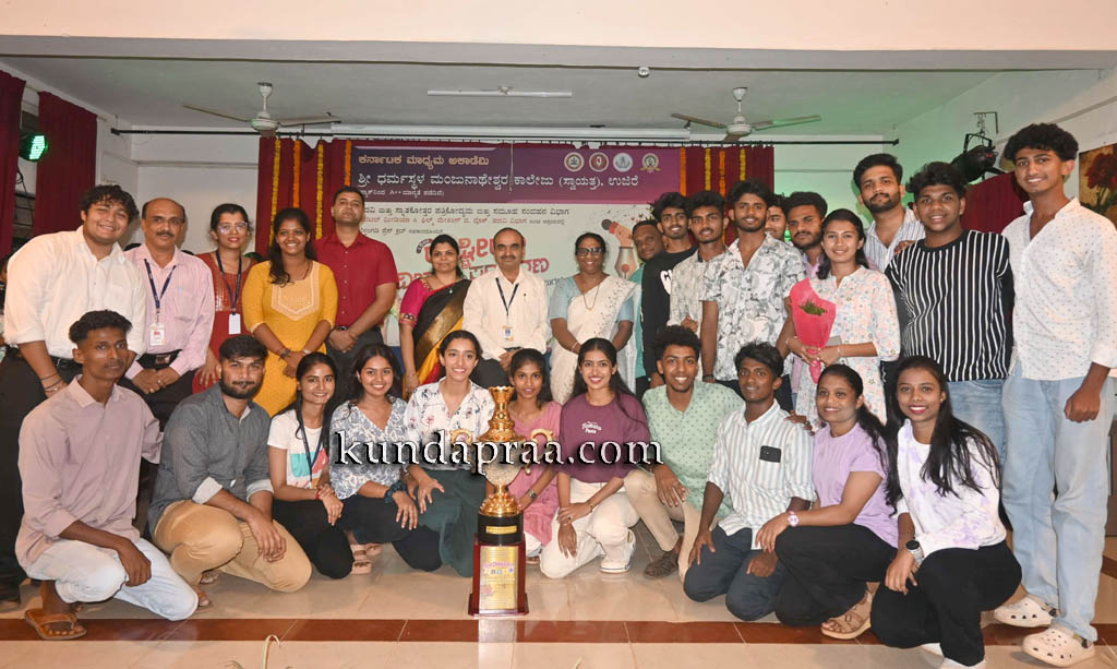 ಎಸ್ಡಿಎಂ ರಾಷ್ಟ್ರೀಯ ಮಾಧ್ಯಮ ಪರ್ವ: ಆಳ್ವಾಸ್ ಪತ್ರಿಕೋದ್ಯಮ ವಿಭಾಗ ಸಮಗ್ರ ಚಾಂಪಿಯನ್ಸ್