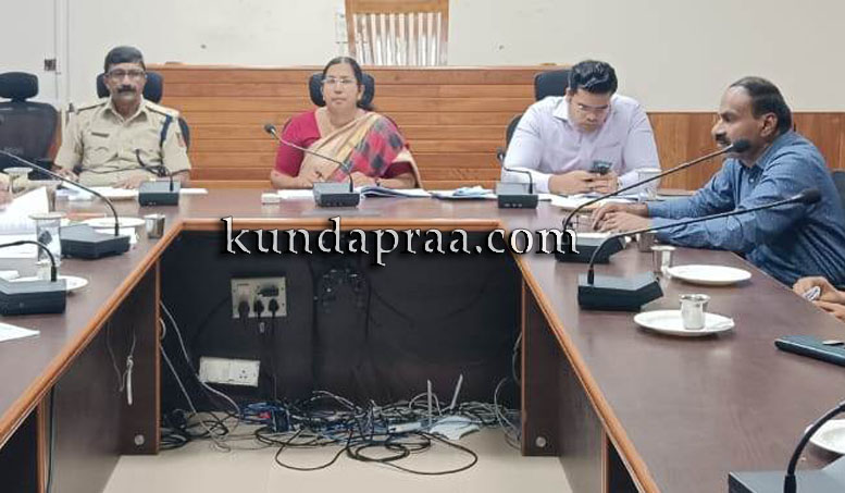 ಸಮಾಜದಲ್ಲಿ ದುರ್ಬಲರಾದ ಹೆಣ್ಣು ಮಕ್ಕಳು ಹಾಗೂ ಮಕ್ಕಳಿಗೆ ಅಗತ್ಯ ಕಾನೂನು ನೆರವು ಒದಗಿಸಿ: ಜಿಲ್ಲಾಧಿಕಾರಿ