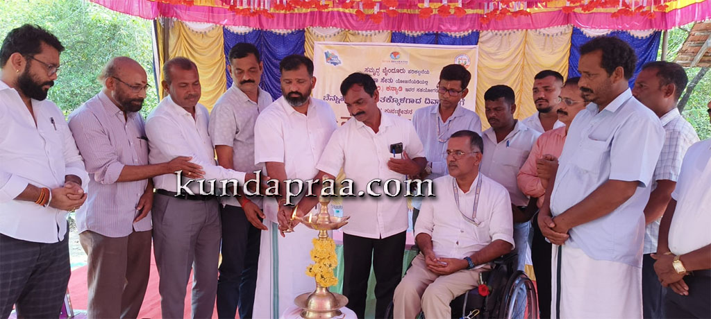 ಬೈಂದೂರು: ಬೆನ್ನುಹುರಿ ಅಪಘಾತಕ್ಕೊಳಗಾದ ದಿವ್ಯಾಂಗರಿಗೆ ನೂತನ ಪುನಶ್ಚೇತನ ಕೇಂದ್ರ ಸೇವಾಧಾಮಕ್ಕೆ ಭೂಮಿ ಪೂಜೆ