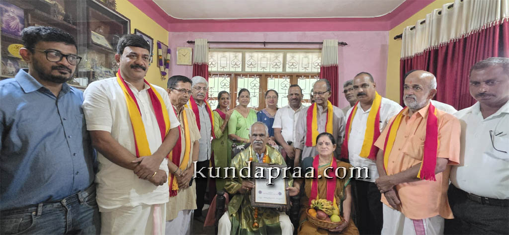 ಕುಂದಾಪುರ: ಹಿರಿಯ ಮುತ್ಸದ್ದಿ ಮಾಣಿ ಗೋಪಾಲ್ ಅವರಿಗೆ ಕನ್ನಡ ಸಾಹಿತ್ಯ ಪರಿಷತ್ ವತಿಯಿಂದ ಗೌರವಾಭಿವಂದನೆ