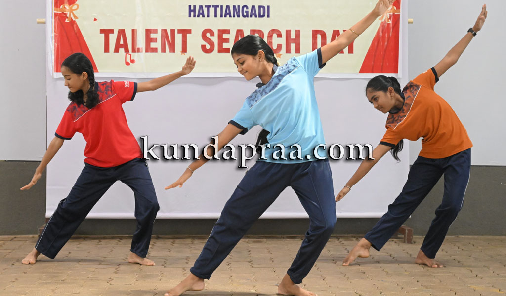 ಹಟ್ಟಿಅಂಗಡಿ ಶ್ರೀ ಸಿದ್ಧಿವಿನಾಯಕ ವಸತಿ ಶಾಲೆಯಲ್ಲಿ ನೂತನ ವಿದ್ಯಾರ್ಥಿಗಳ ಪ್ರತಿಭಾ ಪ್ರದರ್ಶನ