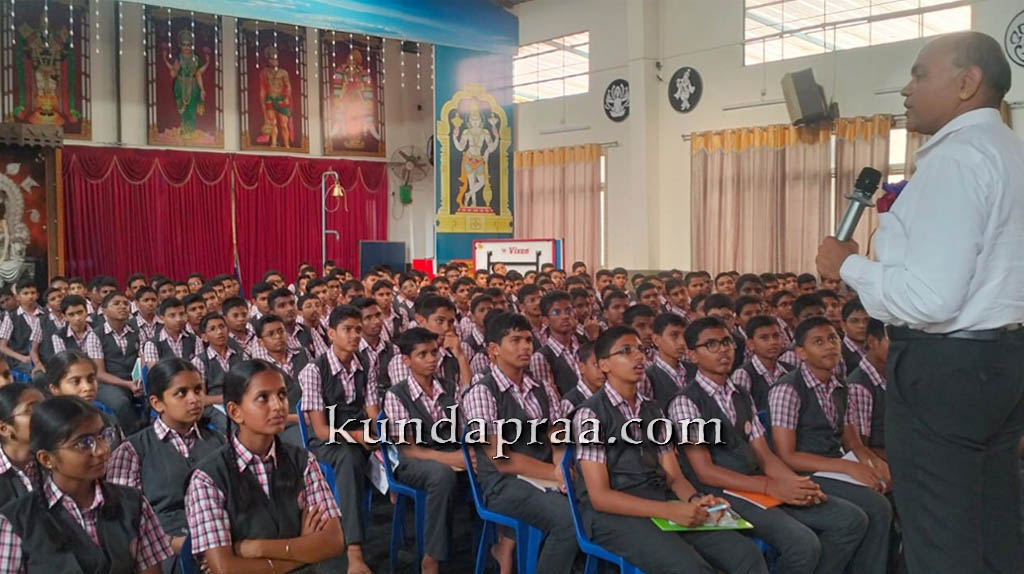 ಶ್ರೀ ಸಿದ್ಧಿವಿನಾಯಕ ವಸತಿ ಶಾಲೆಯ ವಿದ್ಯಾರ್ಥಿಗಳಿಗೆ ವ್ಯಕ್ತಿತ್ವ ವಿಕಸನ ಶಿಬಿರ