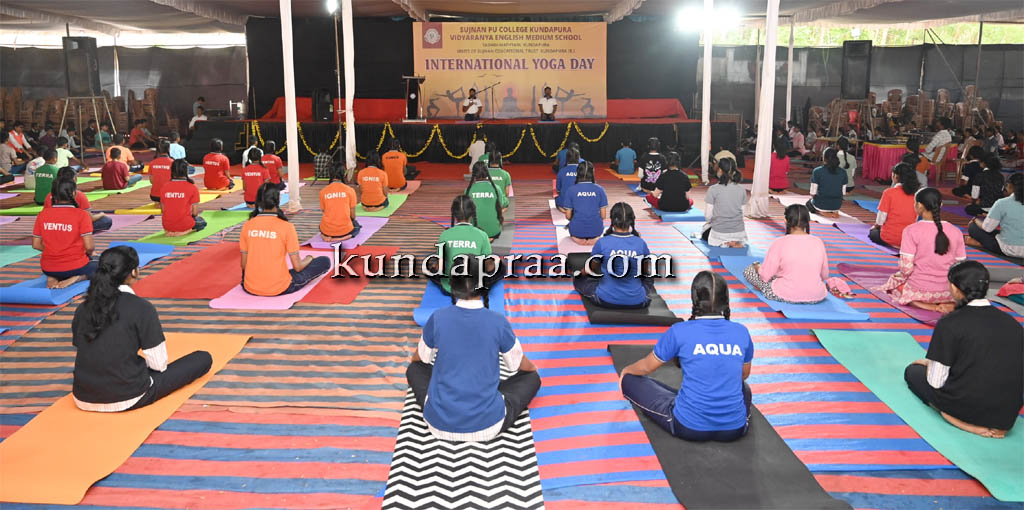 ಸುಜ್ಞಾನ ಪದವಿಪೂರ್ವ ಕಾಲೇಜು, ವಿದ್ಯಾರಣ್ಯ ಆಂಗ್ಲ ಮಾಧ್ಯಮ ಶಾಲೆಯಲ್ಲಿ ವಿಶ್ವ ಯೋಗ ದಿನಾಚರಣೆ
