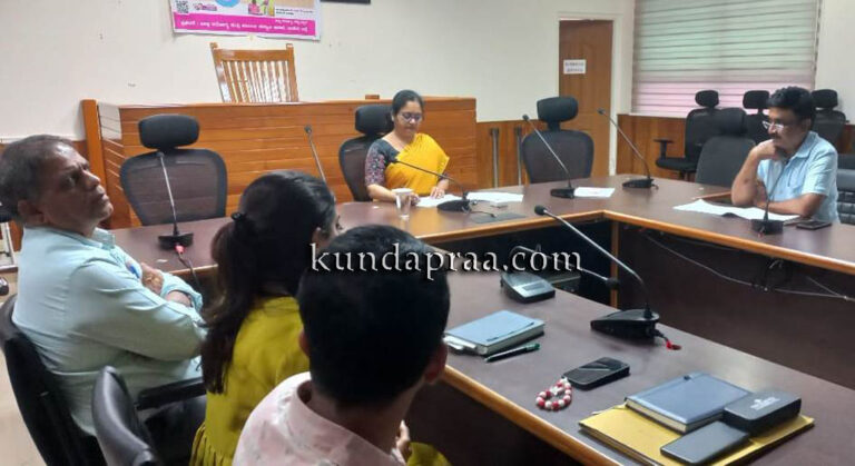 ಜಿಲ್ಲೆಯಲ್ಲಿ 0-5 ವರ್ಷದೊಳಗಿನ ಮಕ್ಕಳು ಪಲ್ಸ್ ಪೊಲಿಯೋ ಲಸಿಕೆಯಿಂದ ವಂಚಿತರಾಗದಂತೆ ನೋಡಿಕೊಳ್ಳಿ: ಜಿಲ್ಲಾಧಿಕಾರಿ