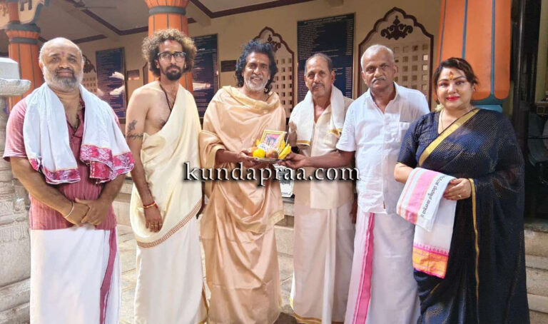 ಸಾಲಿಗ್ರಾಮ ದೇಗುಲಕ್ಕೆ ಖ್ಯಾತ ಚಲನಚಿತ್ರ ನಟ ಉಪೇಂದ್ರ ದಂಪತಿ ಭೇಟಿ