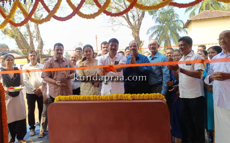 ಸಾಲಿಕೇರಿ ಶ್ರೀ ಕ್ರಷ್ಣ ಪ್ರಸಾದ್ ಕ್ಯಾಶ್ಯೂ ಸಂಸ್ಥೆಯ ವತಿಯಿಂದ ನೂತನ ತಂಗುದಾಣ ಲೋಕಾರ್ಪಣೆ