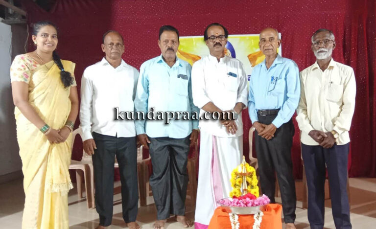 ಗಂಗೊಳ್ಳಿ ಬಿಲ್ಲವರ ಹಿತರಕ್ಷಣಾ ವೇದಿಕೆಯ ಬಿಲ್ಲವ ವಿದ್ಯಾರ್ಥಿಗಳಿಗೆ ಉಚಿತ ಪುಸ್ತಕ ವಿತರಣೆ