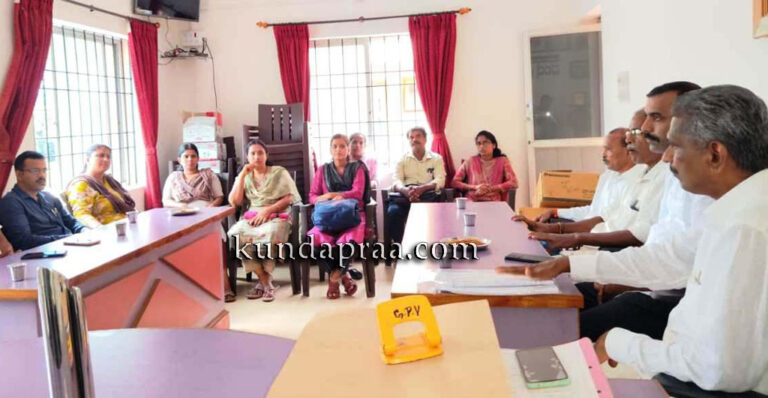 ಎಸ್.ಐ.ಆರ್: ವಂಡ್ಸೆ ಗ್ರಾಮ ಪಂಚಾಯತ್ನಲ್ಲಿ ಮತದಾರರ ಸಹಾಯ ಕೇಂದ್ರ ಆರಂಭ