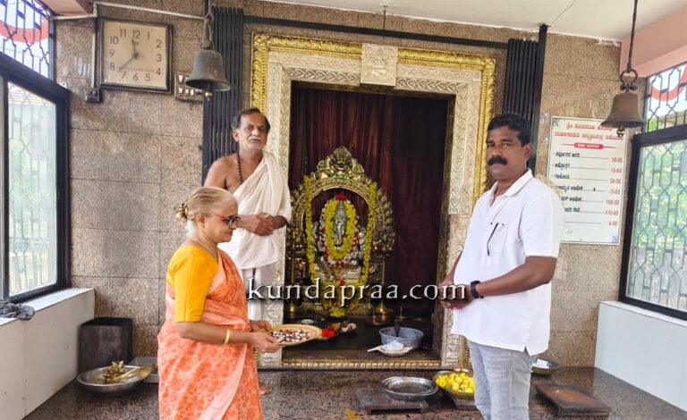 ಮಣೂರು: ಹೇರಂಬ ಮಹಾಗಣಪತಿಗೆ ಸ್ಫಟಿಕ ರುದ್ರಾಕ್ಷಿ ಮಾಲೆ ಸಮರ್ಪಣೆ